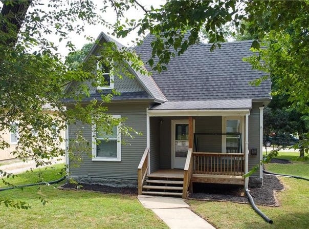 843 S Sycamore Street, Ottawa, KS 66067