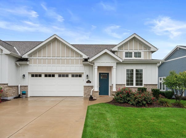4696 N Cottage Lane, Pleasant Prairie, WI 53158
