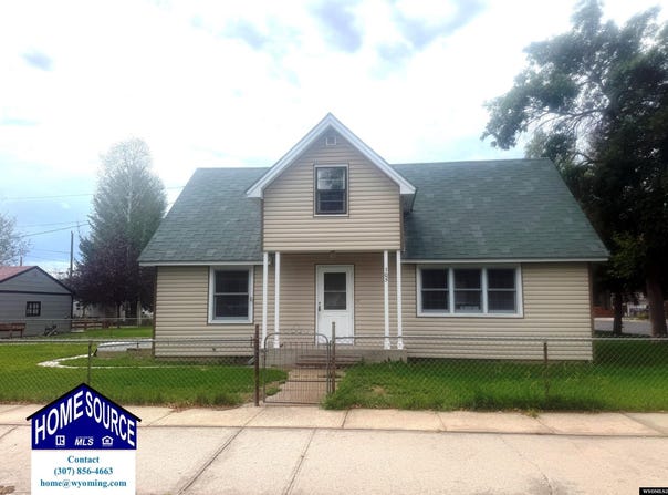 105 E Bell, Riverton, WY 82501