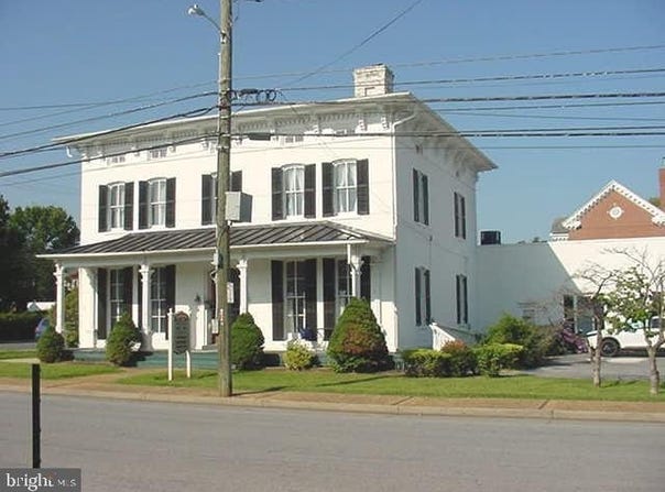 106 CHESTER ST, FRONT ROYAL, VA 22630