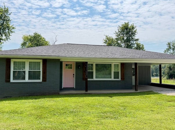 3190 US Highway 431, Beechmont, KY 42323