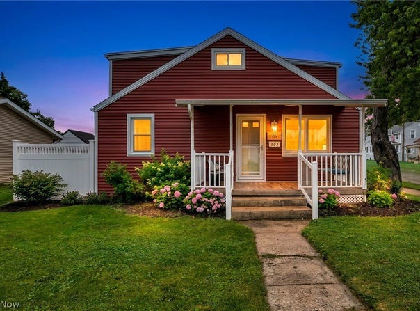 902 E 2nd Street, Port Clinton, OH 43452