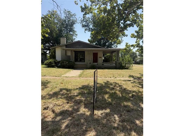 700 N 11th, Frederick, OK 73542