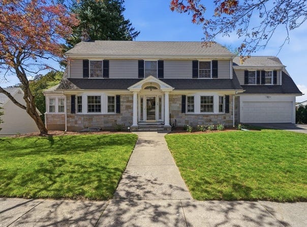 28 Homer Rd, Belmont, MA 02478
