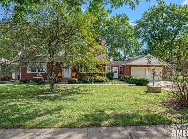 3210 S 5TH Street, Springfield, IL 62703