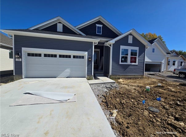 310 Delta Way, Elyria, OH 44035