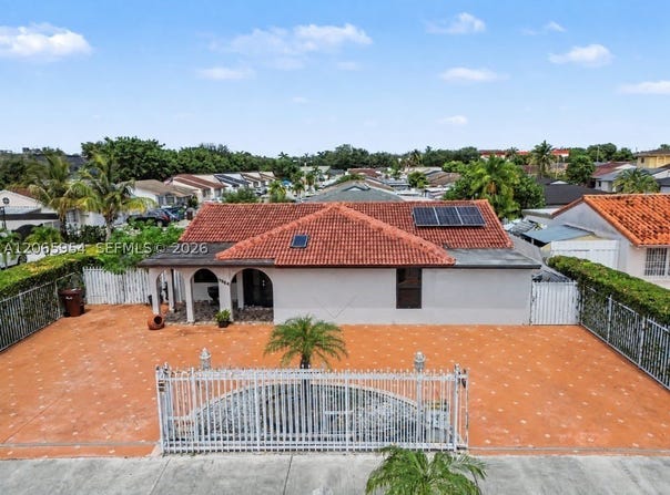 7961 W 6th Ave, Hialeah, FL 33014