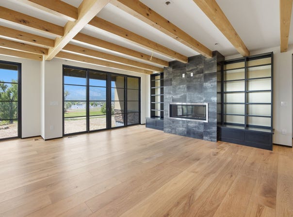 131 Eastside Highway, Hamilton, MT 59840
