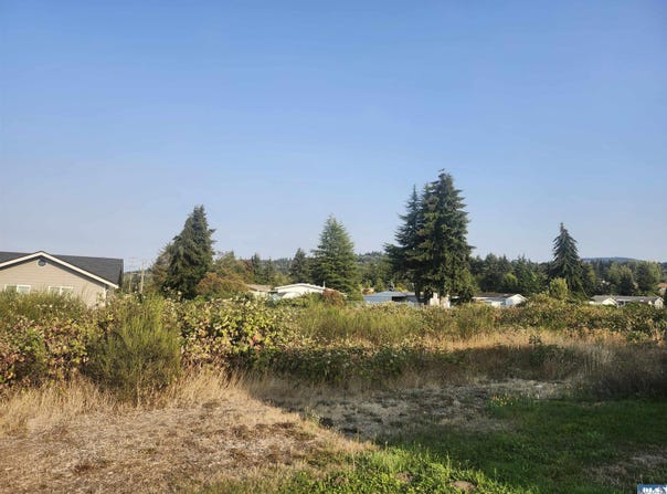421 Salal Place, Sequim, WA 98382