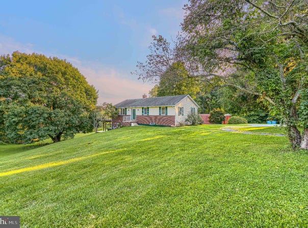 20408 OLD YORK Road, WHITE HALL, MD 21161