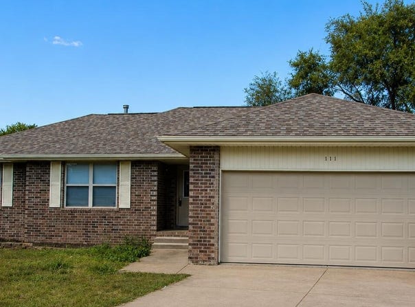 111 E Daleview Circle, Nixa, MO 65714