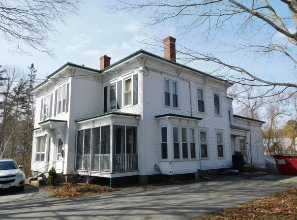 37 Elm Street, Skowhegan, ME 04976