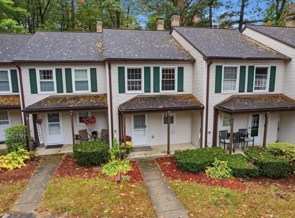 44 Whispering Pines, Colchester, VT 05446