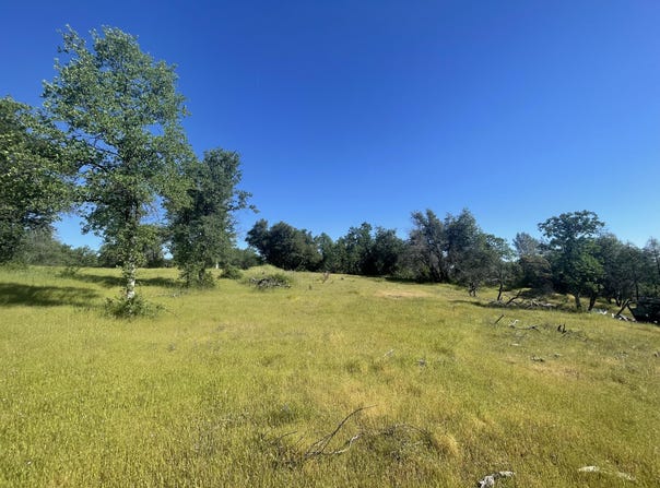 3625 Glenwood Drive, Redding, CA 96003