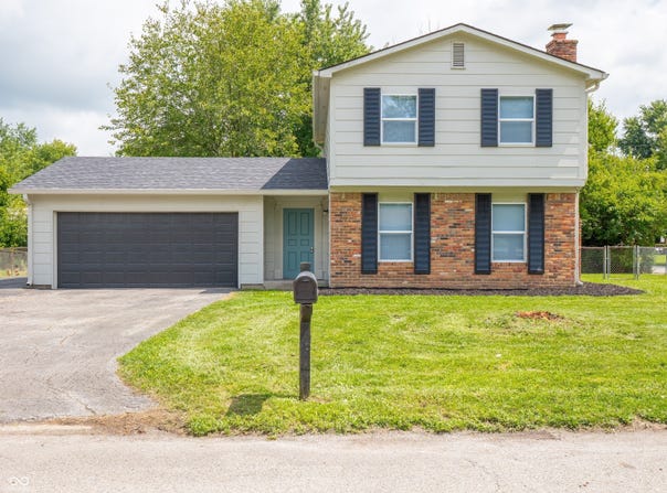 4441 Greenmeadow Circle, Indianapolis, IN 46235