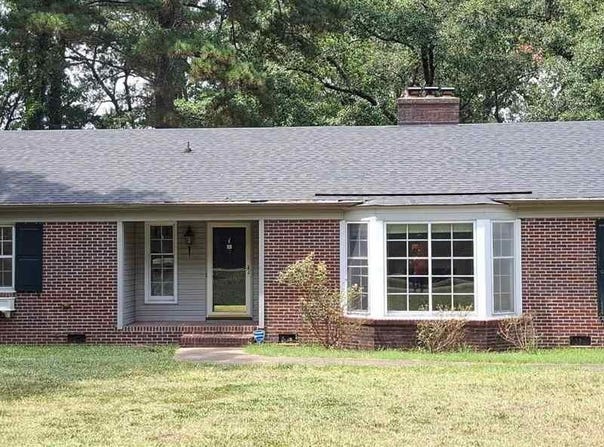 200 State Road, Cheraw, SC 29520