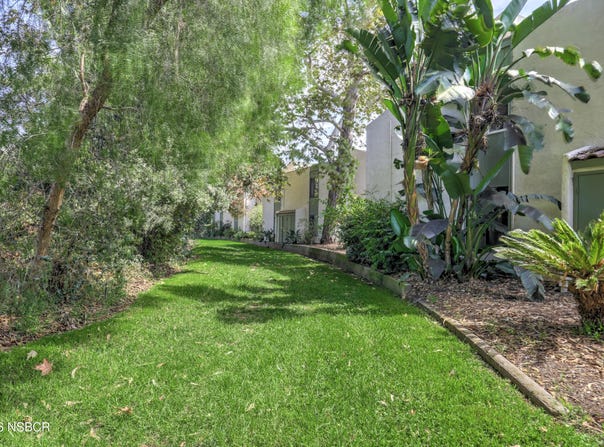 39 Dearborn Place, Goleta, CA 93117