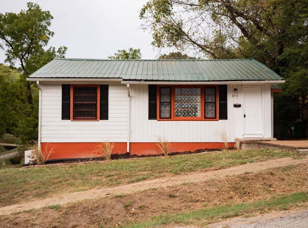 303 N 5th Street, Thayer, MO 65791