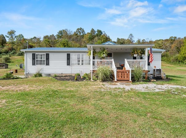 35947 Rocksprings Rd, Pomeroy, OH 45769
