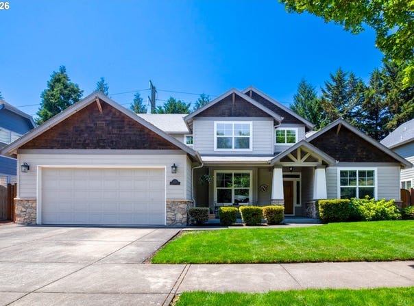 2552 CROWTHER Dr, Eugene, OR 97404