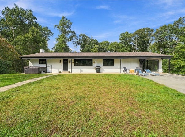 343 Walker Rd, Washington Twp, PA 15613