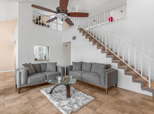 1965 Westminster Circle, Vero Beach, FL 32966