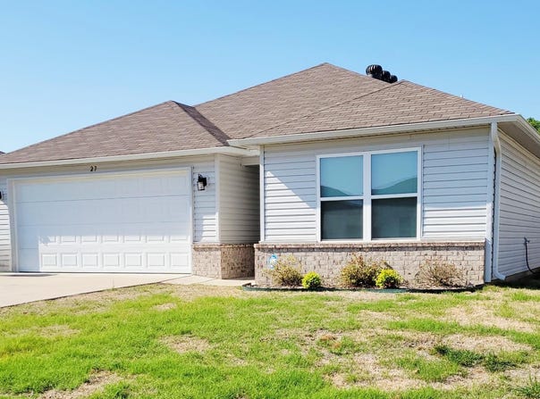 27 Curly Leaf Lane, Conway, AR 72032