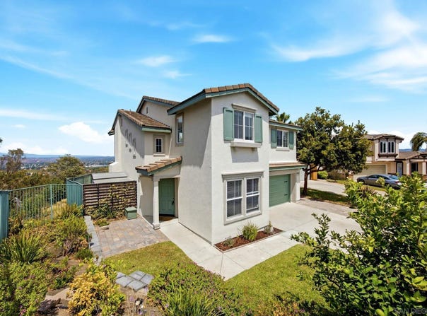 150 Ridge View Way, Oceanside, CA 92057