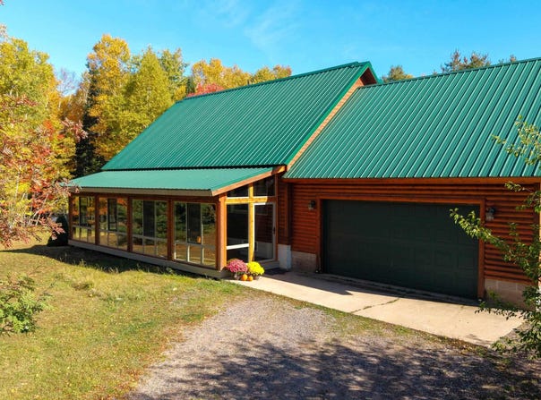 101 Tia Trail, Marquette, MI 49855