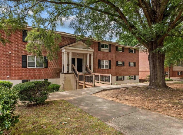 601 Riverhill Circle E-3, Columbia, SC 29210