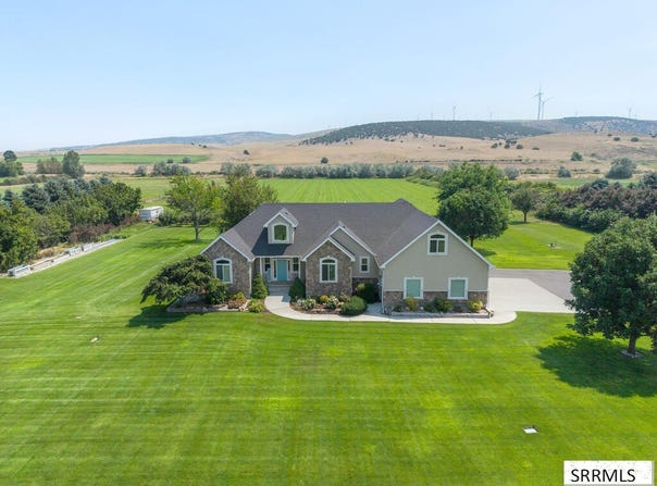 1033 N 1200 E, Shelley, ID 83274
