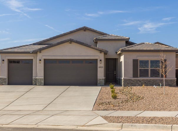 6923 Ava Road NE, Rio Rancho, NM 87144