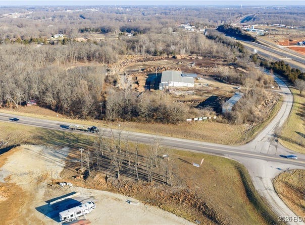 Hwy 52, Eldon, MO 65026