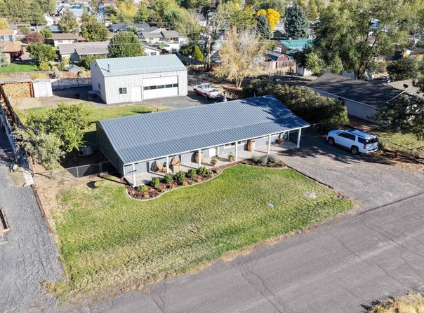 223 Jones Ave, Hines, OR 97738