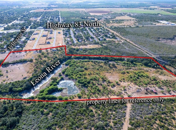 N Camp, Uvalde, TX 78801