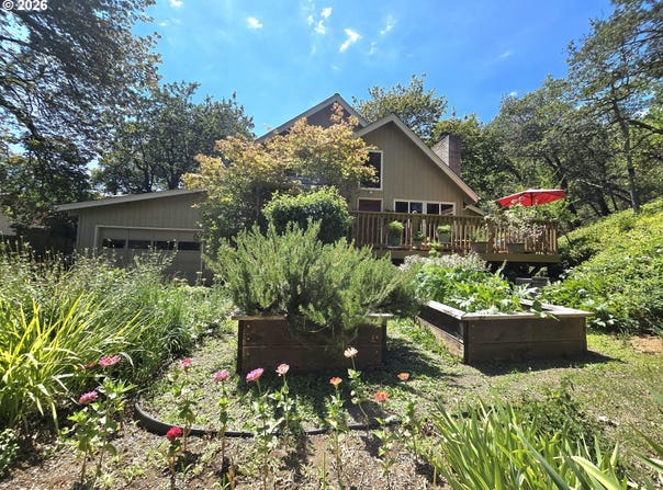 728 NW MORRISON Ave, MyrtleCreek, OR 97457