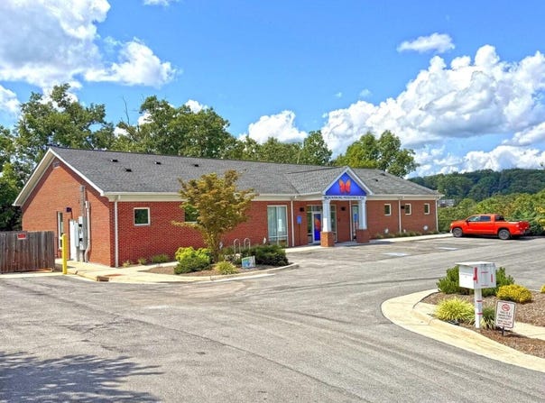 829 Davis St, Blacksburg, VA 24060