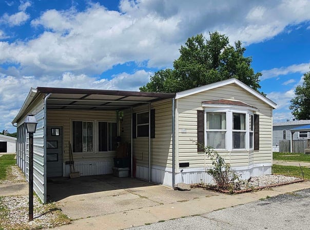 807 Flagship, Creston, IA 50801