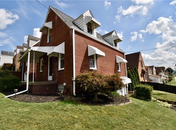 1000 Ewing St, Arnold, PA 15068