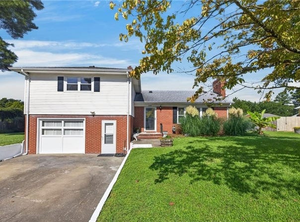 3204 Camellia Drive, Portsmouth, VA 23703
