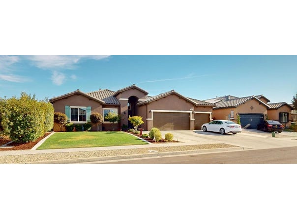 16149 W Ashli Avenue, Kerman, CA 93630