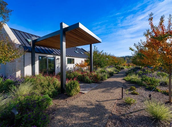 6161 Silverado Trail, Napa, CA 94558