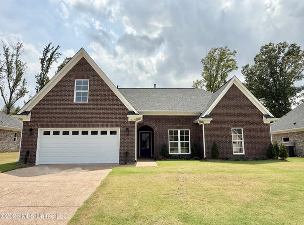 1037 Great Gln Drive, Southaven, MS 38671