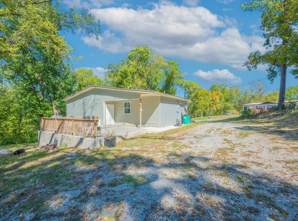 11854 W State Highway 90, Noel, MO 64854