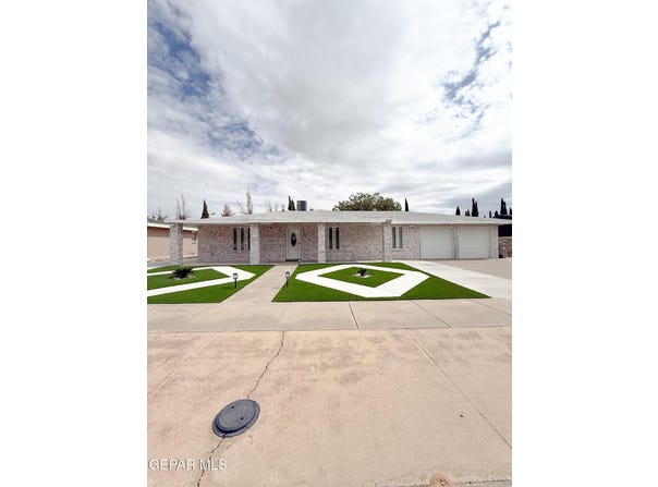 3112 EADS Place, El Paso, TX 79935