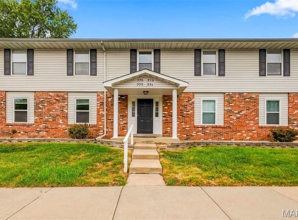 773 Delray Drive, St Peters, MO 63376