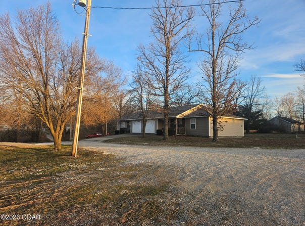 100 & 102 Jeanette, Granby, MO 64844