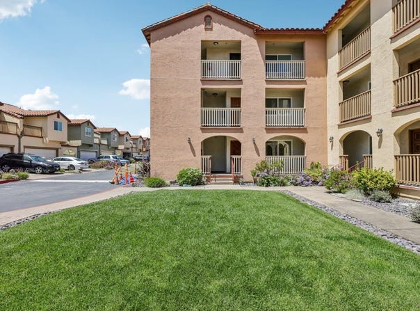 2355 Beach BLVD 101, PACIFICA, CA 94044