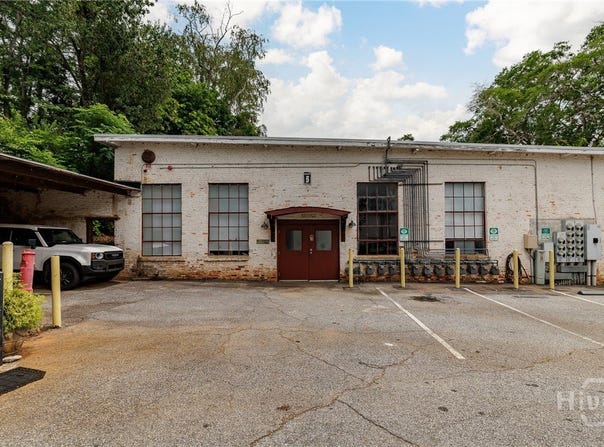 585 White Circle, Athens, GA 30605