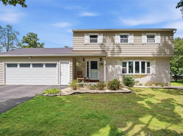 13 Perry Drive, Apalachin, NY 13732